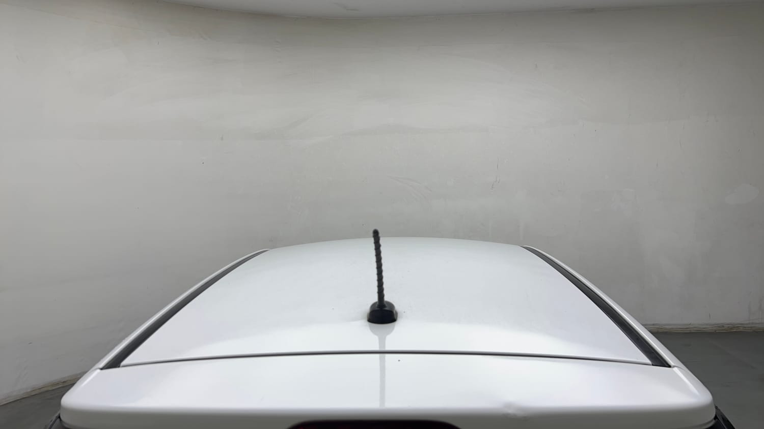 Used 2019 Hyundai Elite i20 Asta 1.2 (O) Petrol Manual exterior EXTERIOR ROOF VIEW