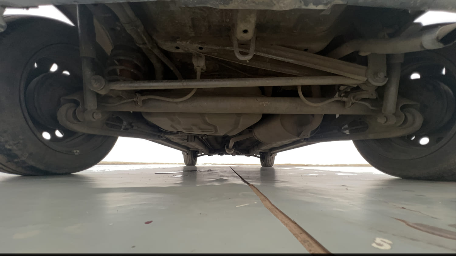 Used 2018 Maruti Suzuki Wagon R VXI Petrol Manual extra REAR UNDERBODY VIEW (TAKEN FROM REAR)