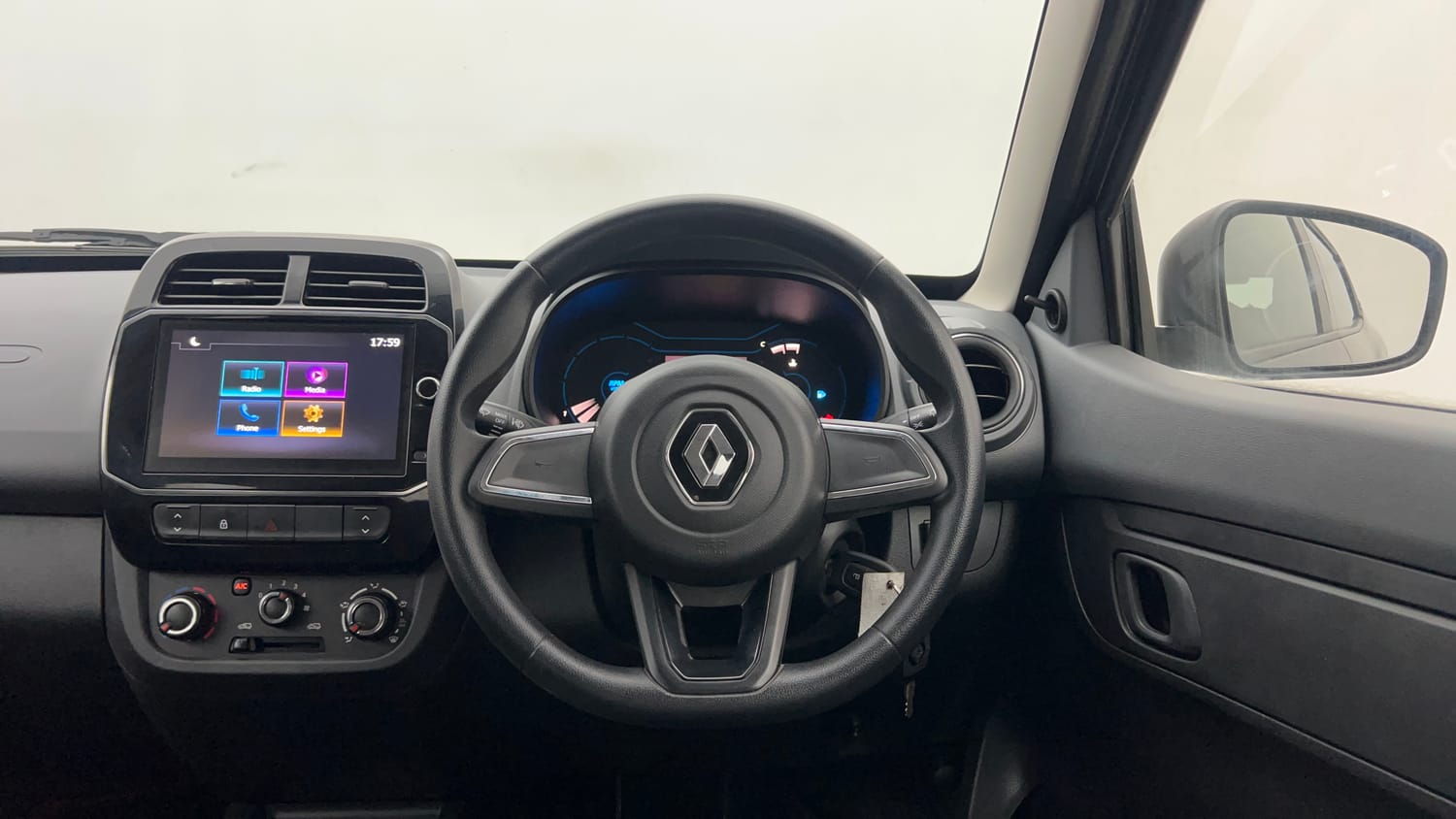Used 2022 Renault Kwid RXT 0.8 Petrol Manual interior STEERING VIEW