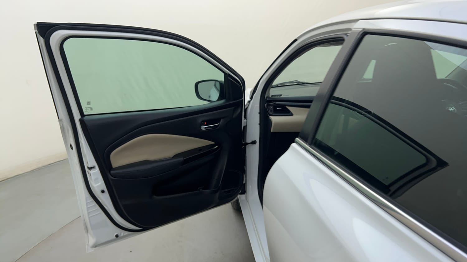Used 2025 Toyota Glanza V AMT Petrol Automatic interior LEFT FRONT DOOR OPEN VIEW