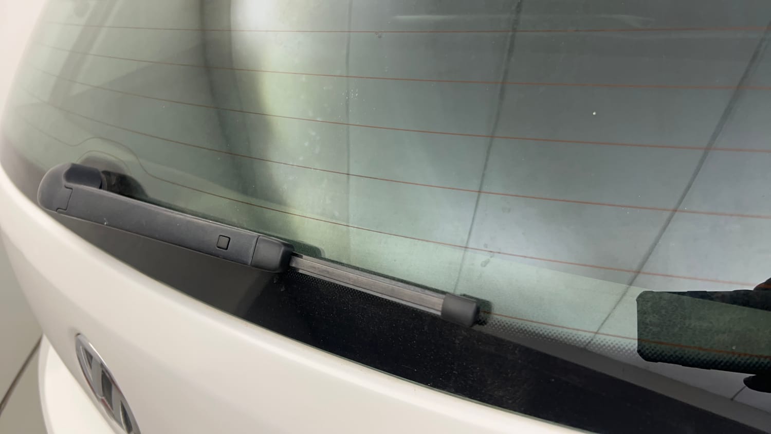 Used 2017 Volkswagen Polo GT TSI Petrol Automatic top_features Rear wiper