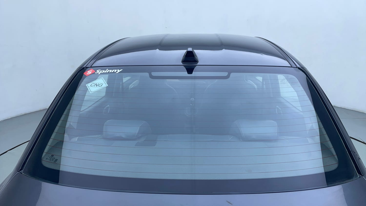 Used 2023 Hyundai Aura SX 1.2 CNG Cng Manual exterior BACK WINDSHIELD VIEW