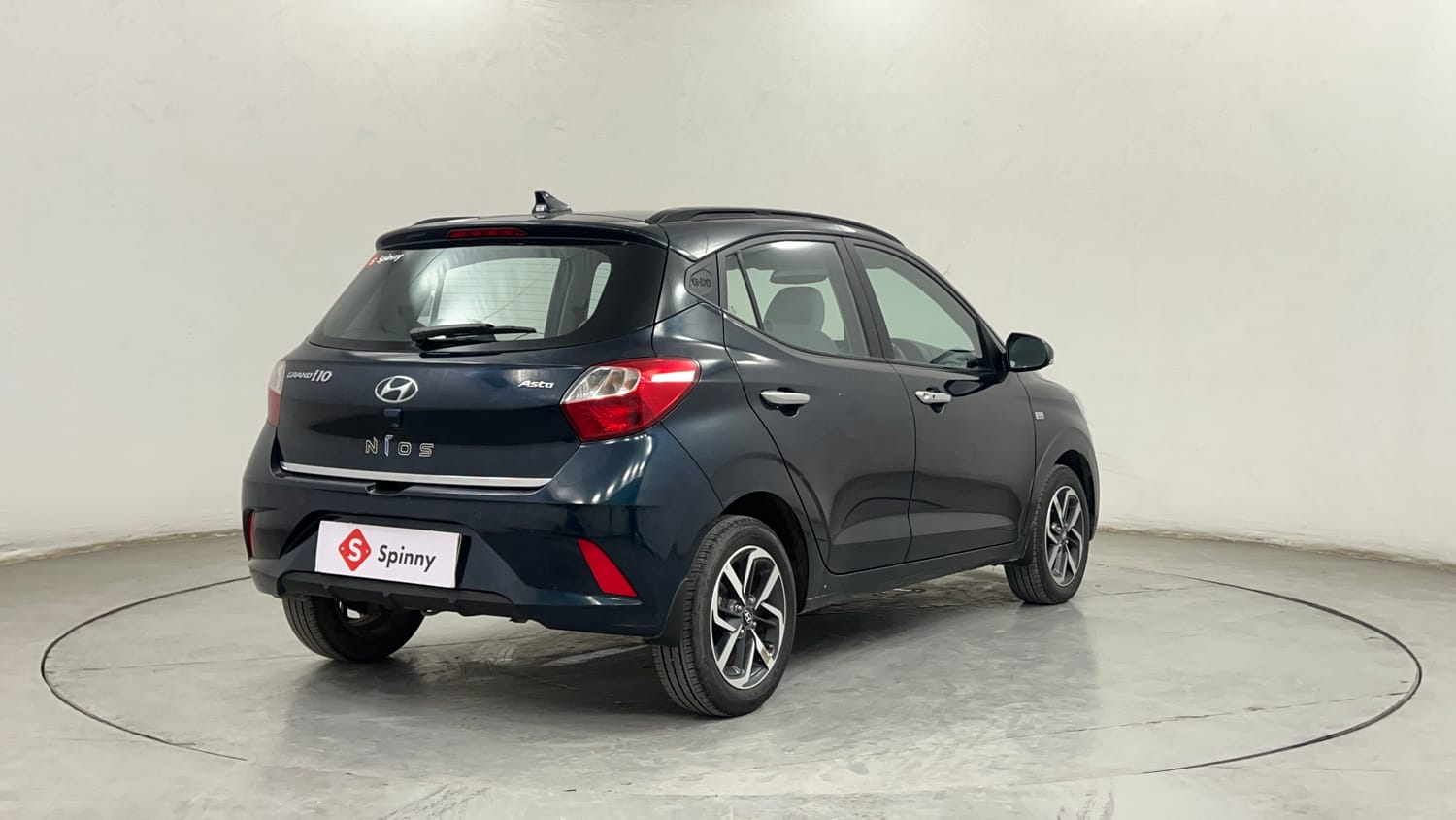 Used 2022 Hyundai Grand i10 Nios Asta AMT 1.2 Kappa VTVT Petrol Automatic exterior RIGHT REAR CORNER VIEW