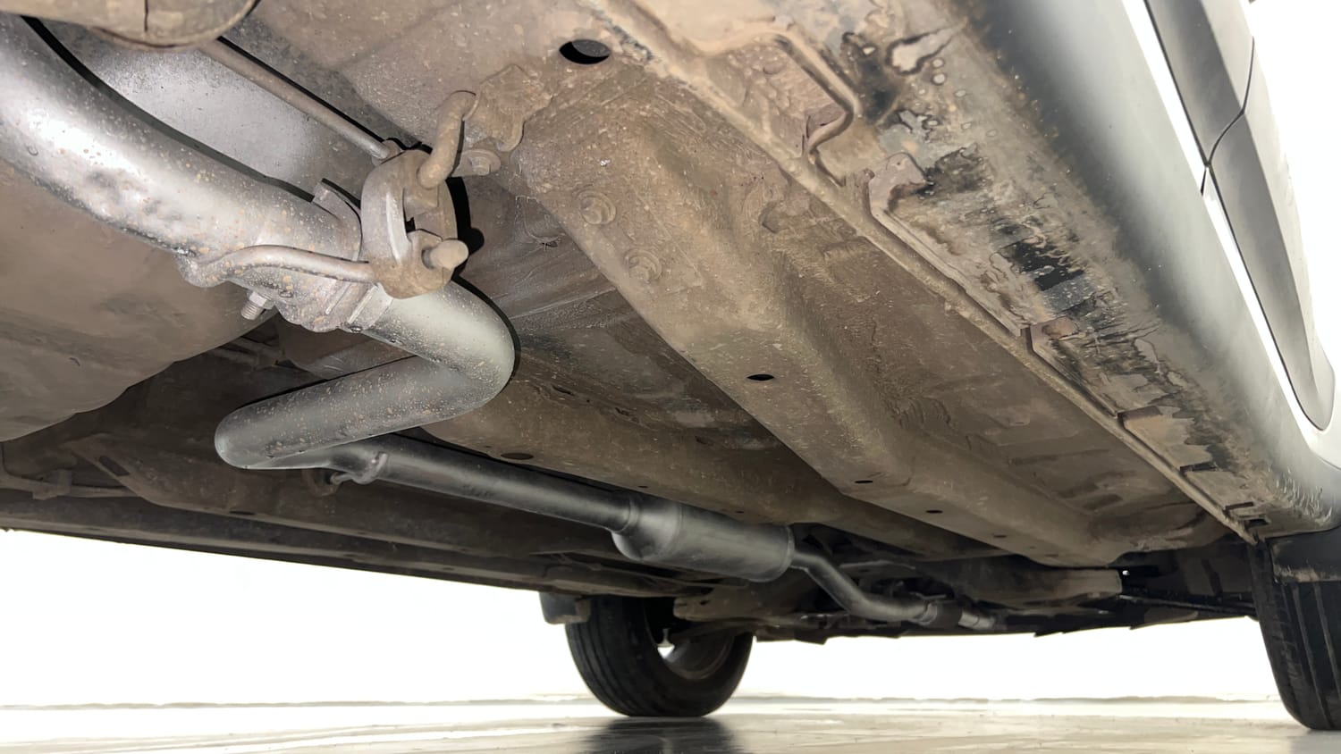 Used 2019 Tata Nexon XZA Plus Petrol Petrol Automatic extra REAR RIGHT UNDERBODY VIEW