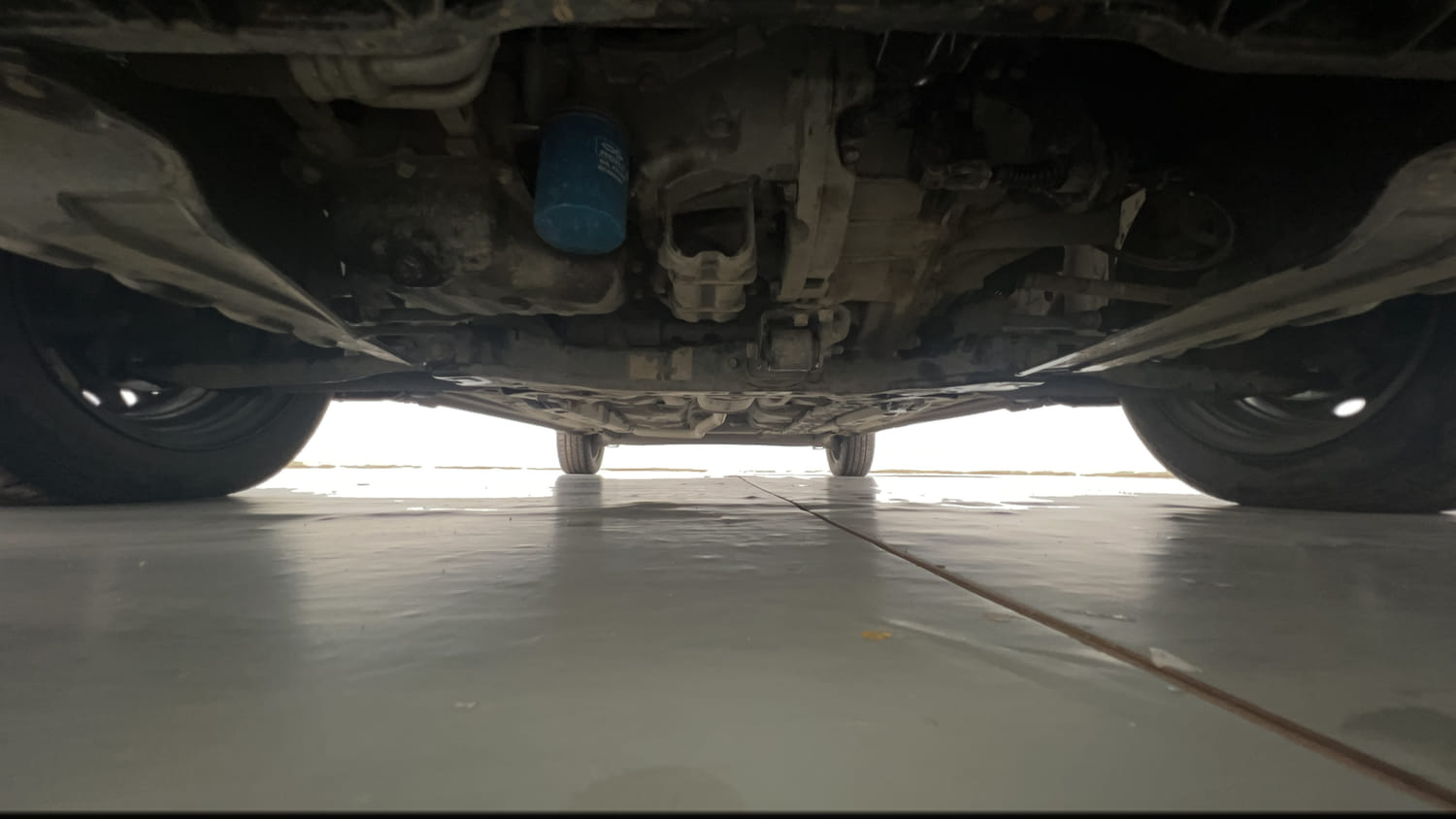 Used 2017 Hyundai Grand i10 Sportz 1.2 Kappa VTVT Petrol Manual extra FRONT LEFT UNDERBODY VIEW