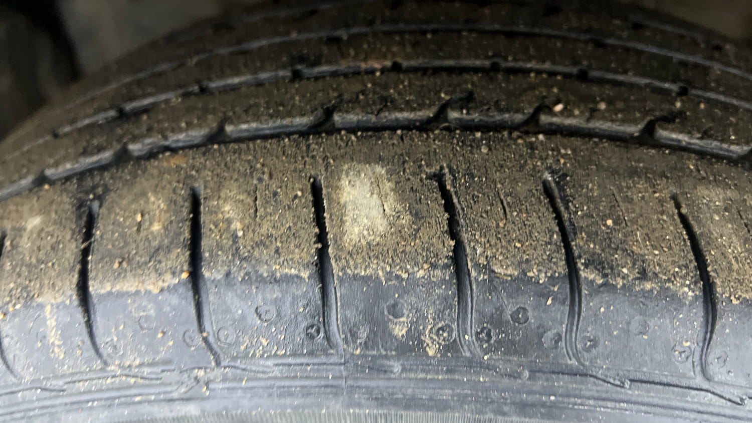 Used 2017 Honda WR-V VX MT Petrol Petrol Manual tyres LEFT FRONT TYRE TREAD VIEW