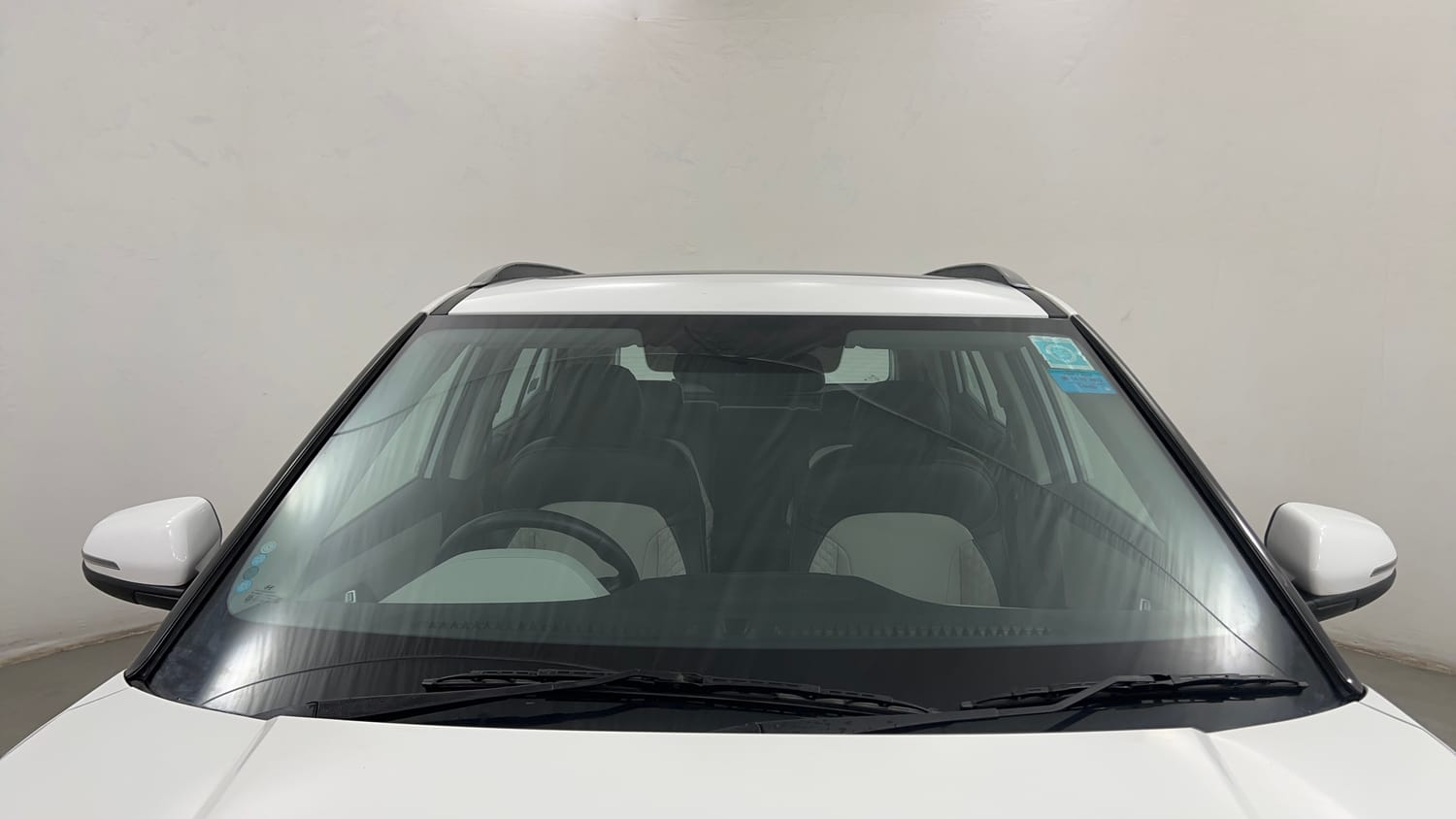 Used 2023 Hyundai Creta SX 1.5 Petrol Petrol Manual exterior FRONT WINDSHIELD VIEW