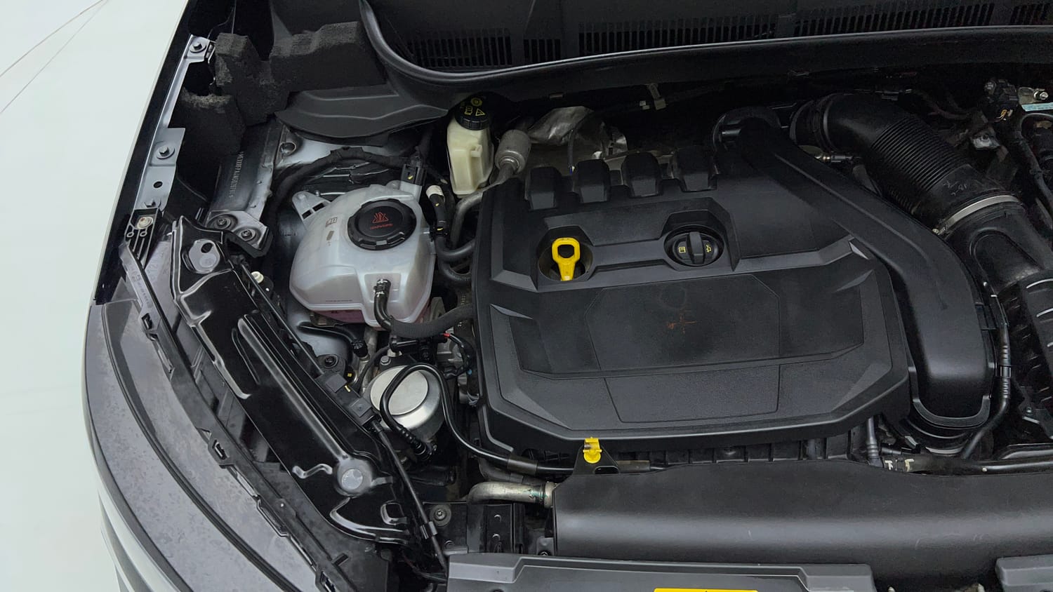 Used 2023 Skoda Kushaq Style 1.5L TSI MT Petrol Manual engine ENGINE RIGHT SIDE VIEW
