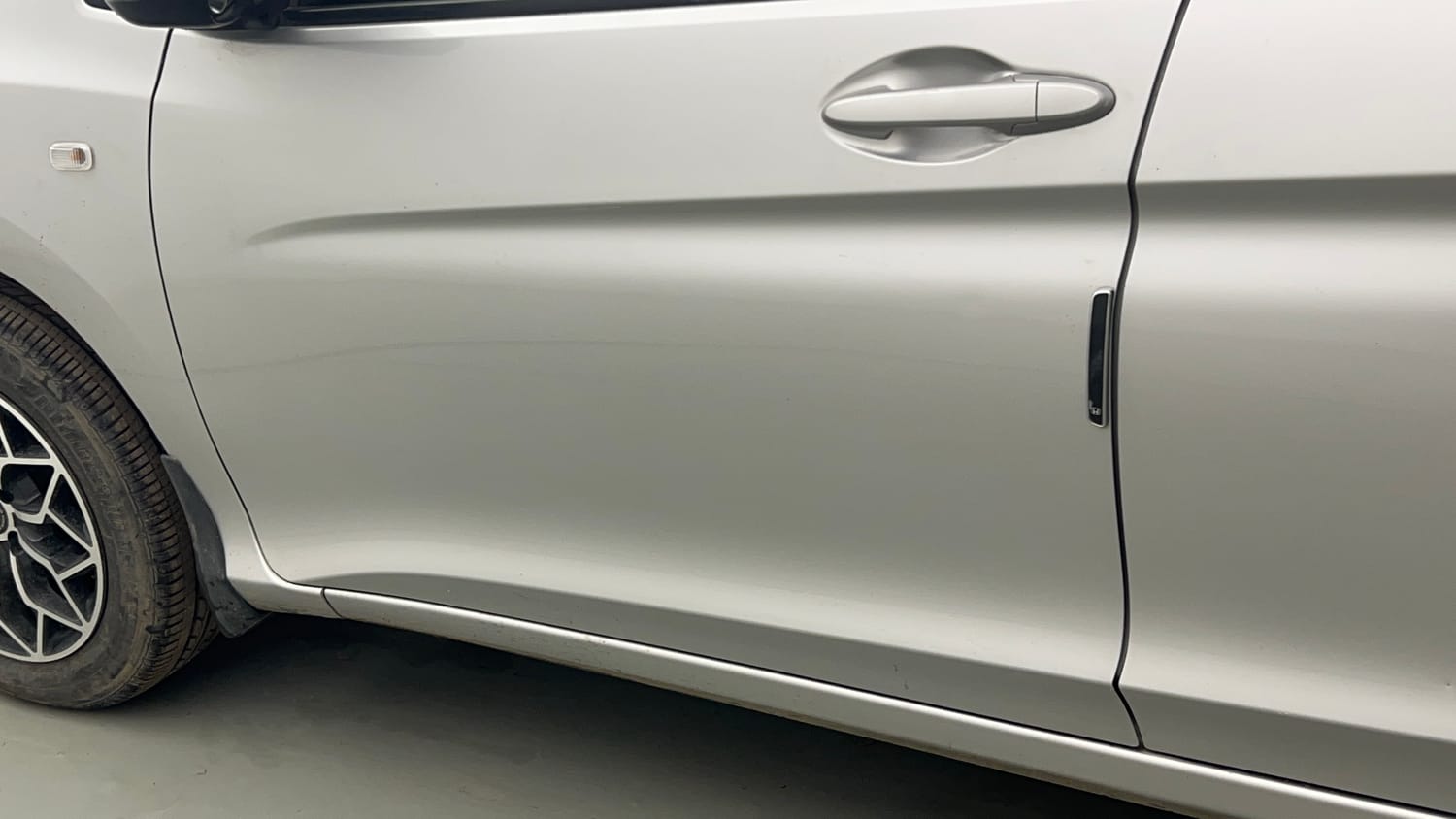 Used 2017 Honda City S Petrol Petrol Manual dents MINOR SCRATCH