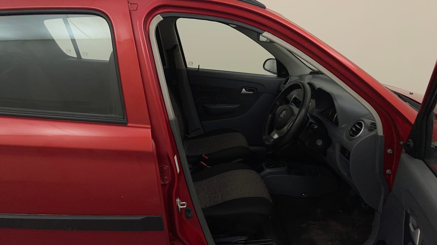 Used 2015 Maruti Suzuki Alto 800 Lxi Petrol Manual interior RIGHT SIDE FRONT DOOR CABIN VIEW