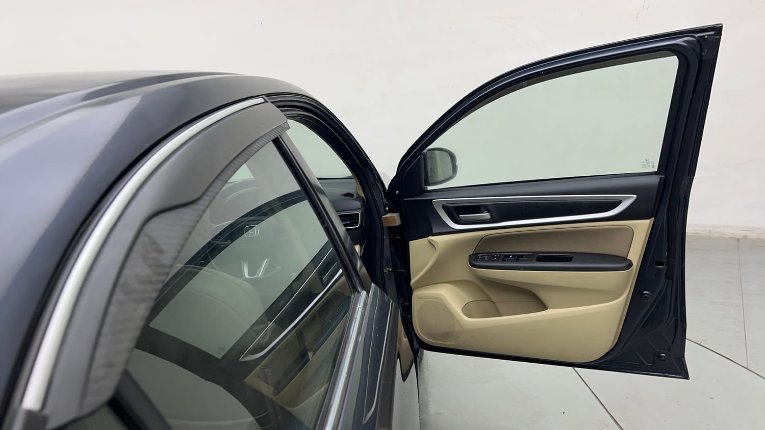 Used 2022 Honda Amaze VX CVT 1.2 Petrol Petrol Automatic interior RIGHT FRONT DOOR OPEN VIEW