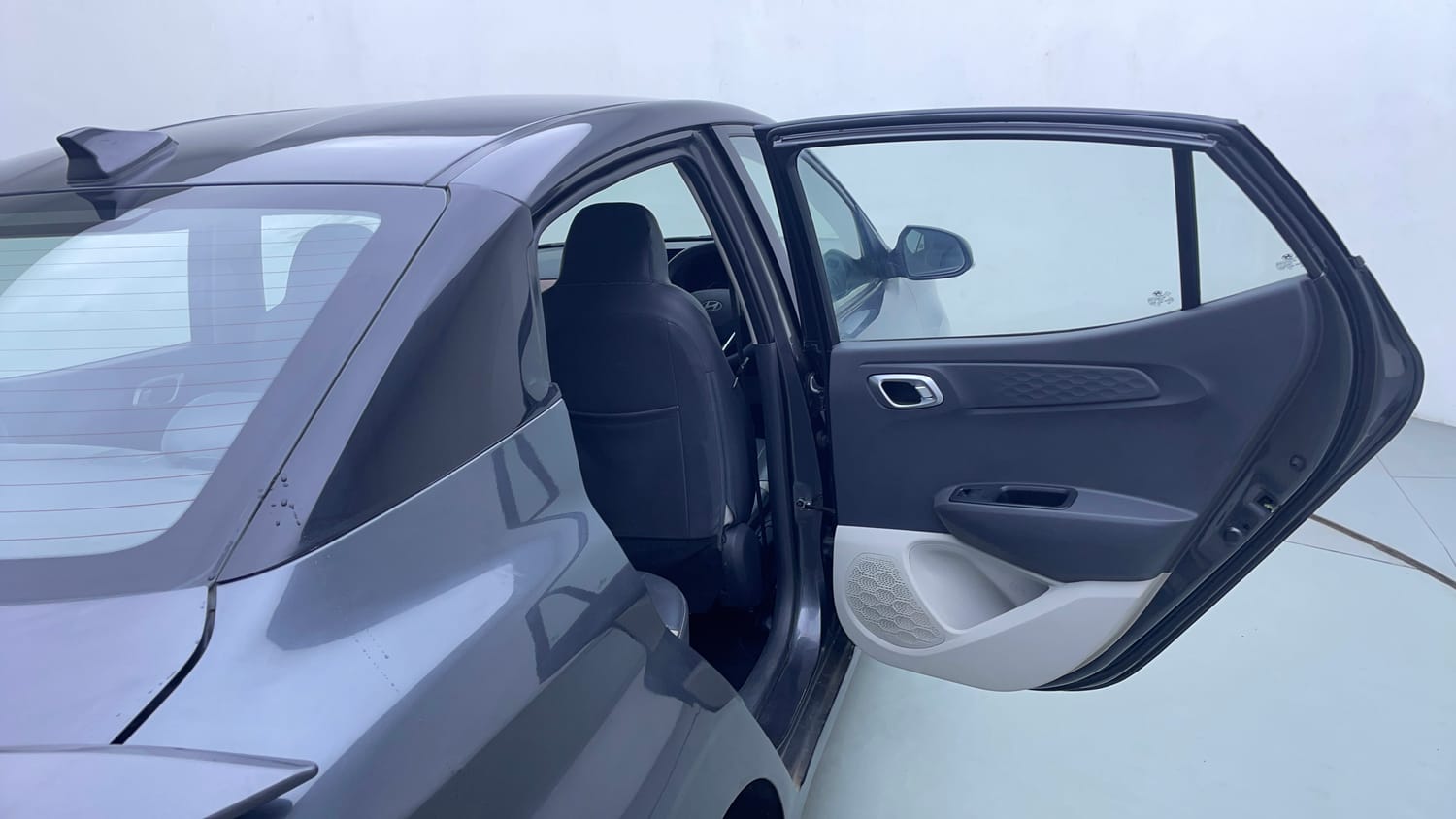 Used 2023 Hyundai Aura SX 1.2 CNG Cng Manual interior RIGHT REAR DOOR OPEN VIEW