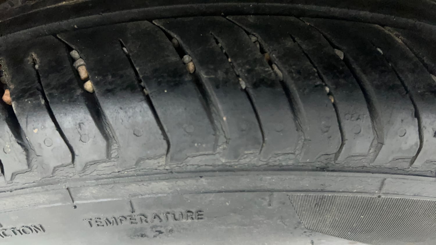 Used 2017 Volkswagen Polo GT TSI Petrol Automatic tyres RIGHT REAR TYRE TREAD VIEW