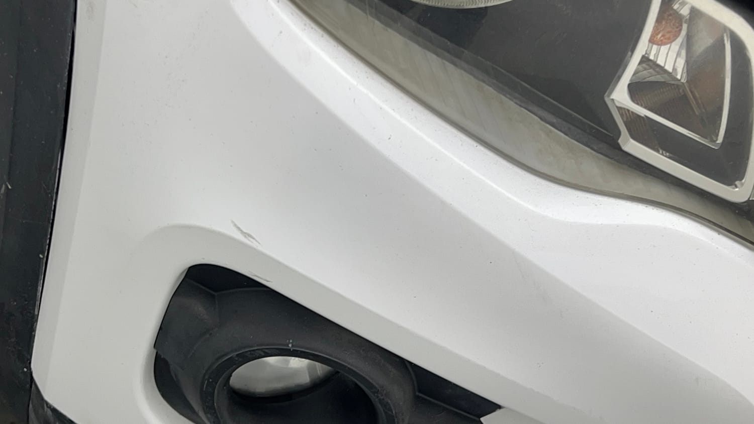 Used 2016 Renault Kwid RXT Petrol Manual dents MINOR SCRATCH