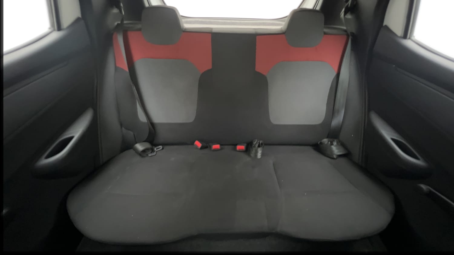 Used 2016 Renault Kwid RXT Petrol Manual interior REAR SEAT CONDITION VIEW