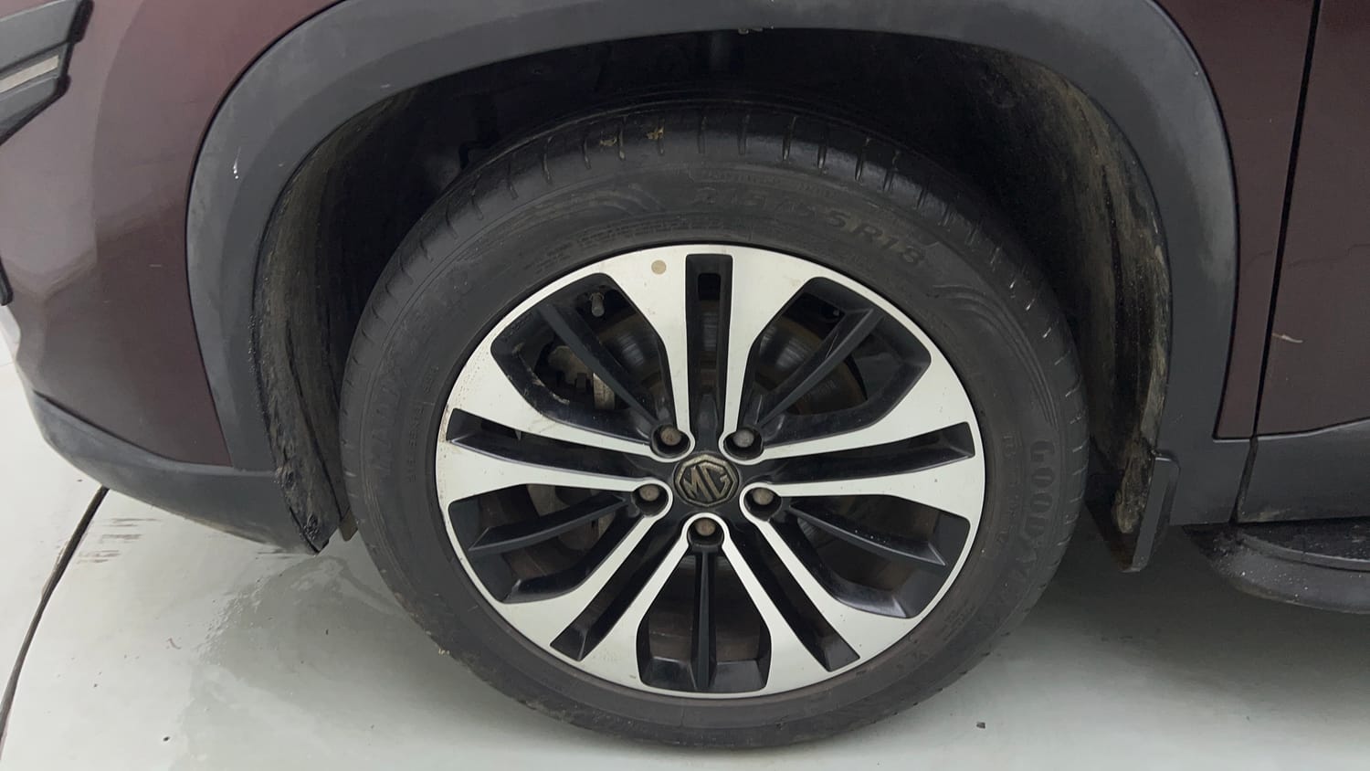 Used 2021 MG Motors Hector Sharp 1.5 Petrol Turbo DCT Petrol Automatic tyres LEFT FRONT TYRE RIM VIEW
