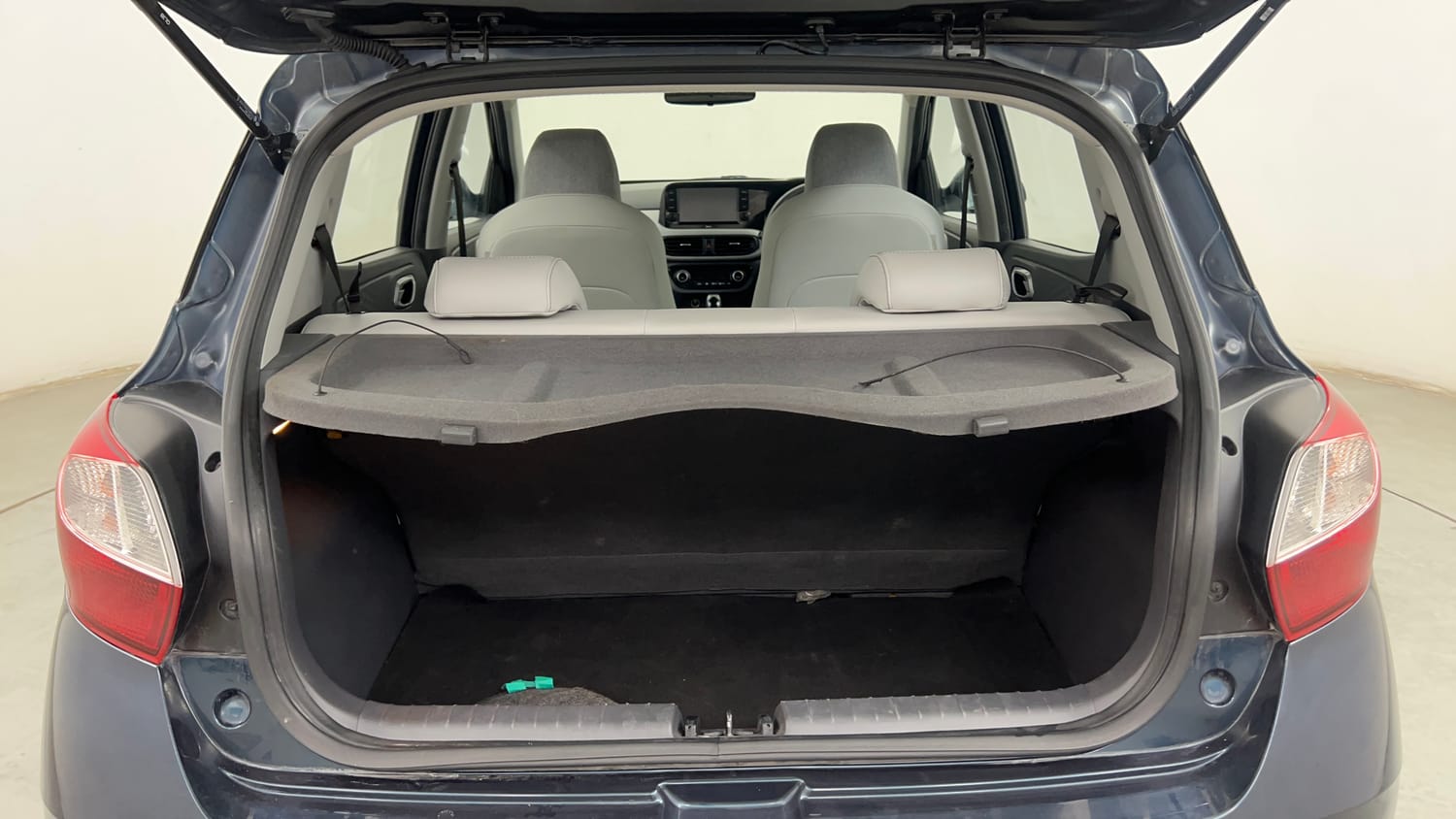 Used 2022 Hyundai Grand i10 Nios Asta AMT 1.2 Kappa VTVT Petrol Automatic interior DICKY INSIDE VIEW