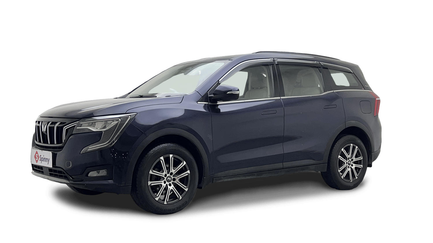 Used 2022 Mahindra XUV700 AX 7 Petrol AT 7 STR Petrol Automatic Image