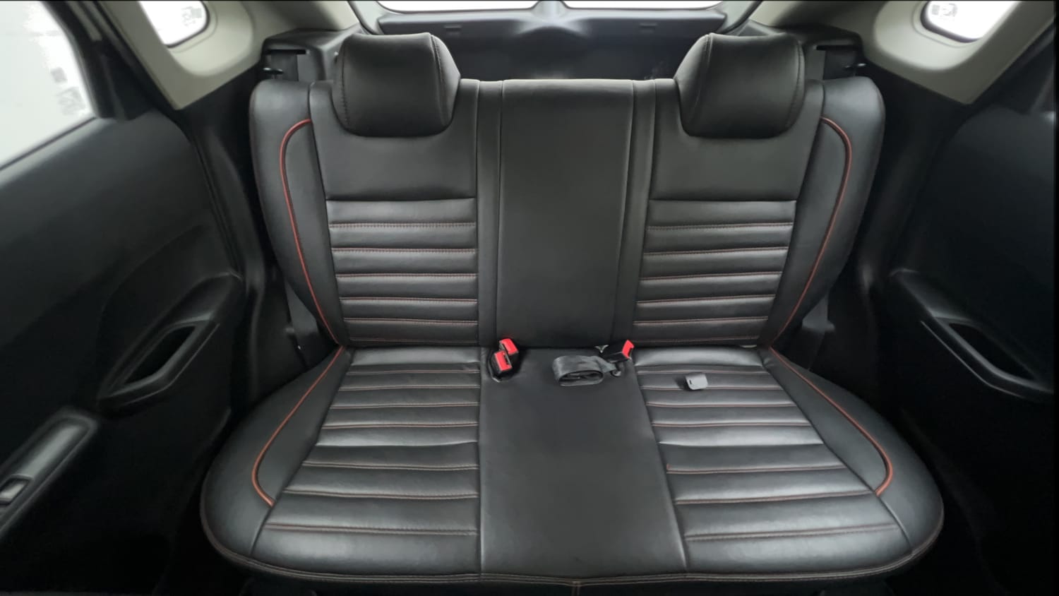 Used 2021 Maruti Suzuki Baleno Sigma Petrol Manual interior REAR SEAT CONDITION VIEW