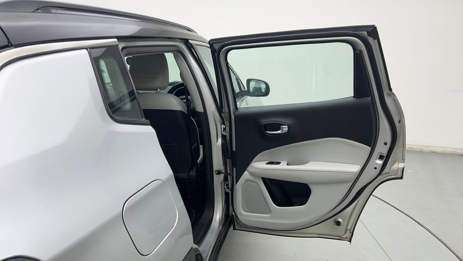 Used 2017 Jeep Compass Limited 1.4 Petrol AT Petrol Automatic interior RIGHT REAR DOOR OPEN VIEW