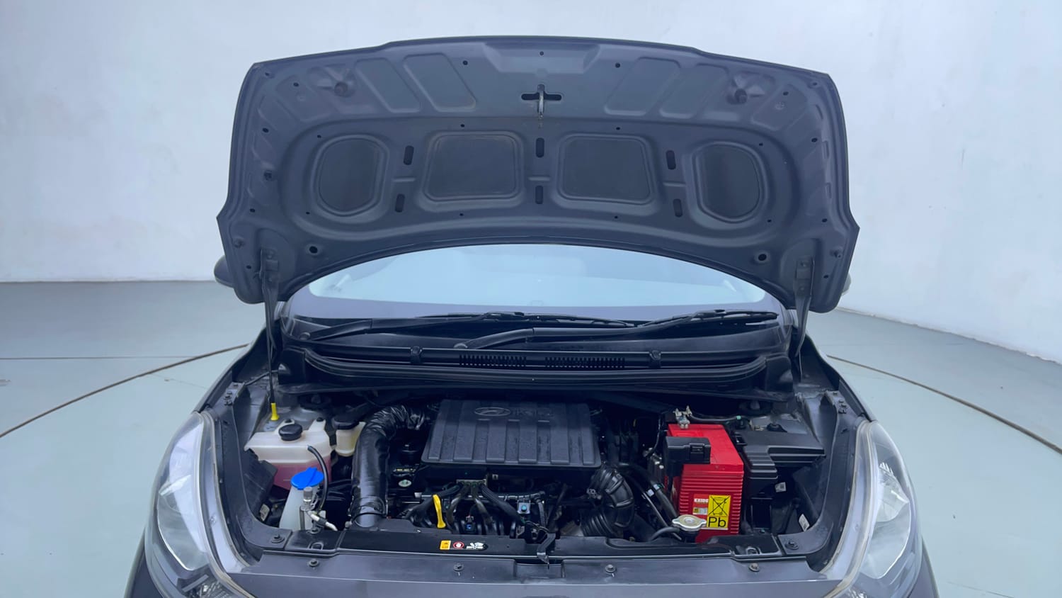 Used 2023 Hyundai Aura SX 1.2 CNG Cng Manual engine ENGINE & BONNET OPEN FRONT VIEW