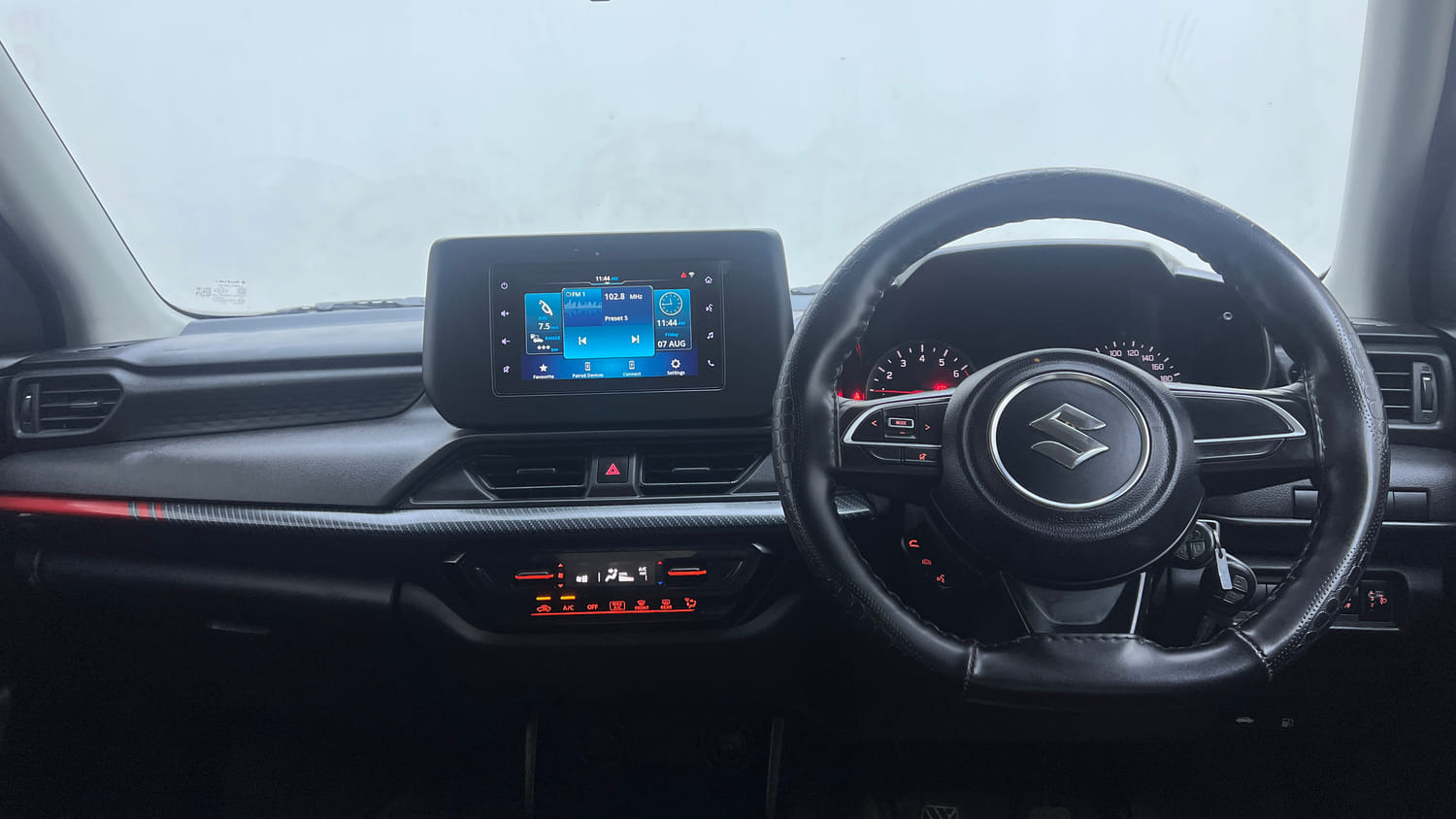 Used 2024 Maruti Suzuki Swift VXi Petrol Manual interior DASHBOARD VIEW