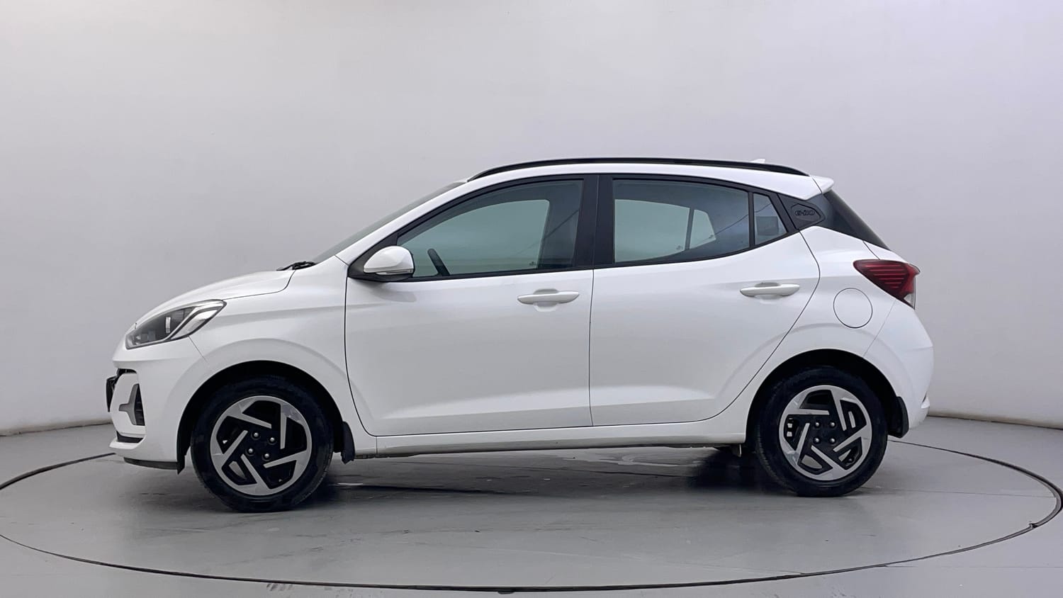 Used 2023 Hyundai Grand i10 Nios Sportz 1.2 Kappa VTVT CNG Cng Manual exterior LEFT SIDE VIEW