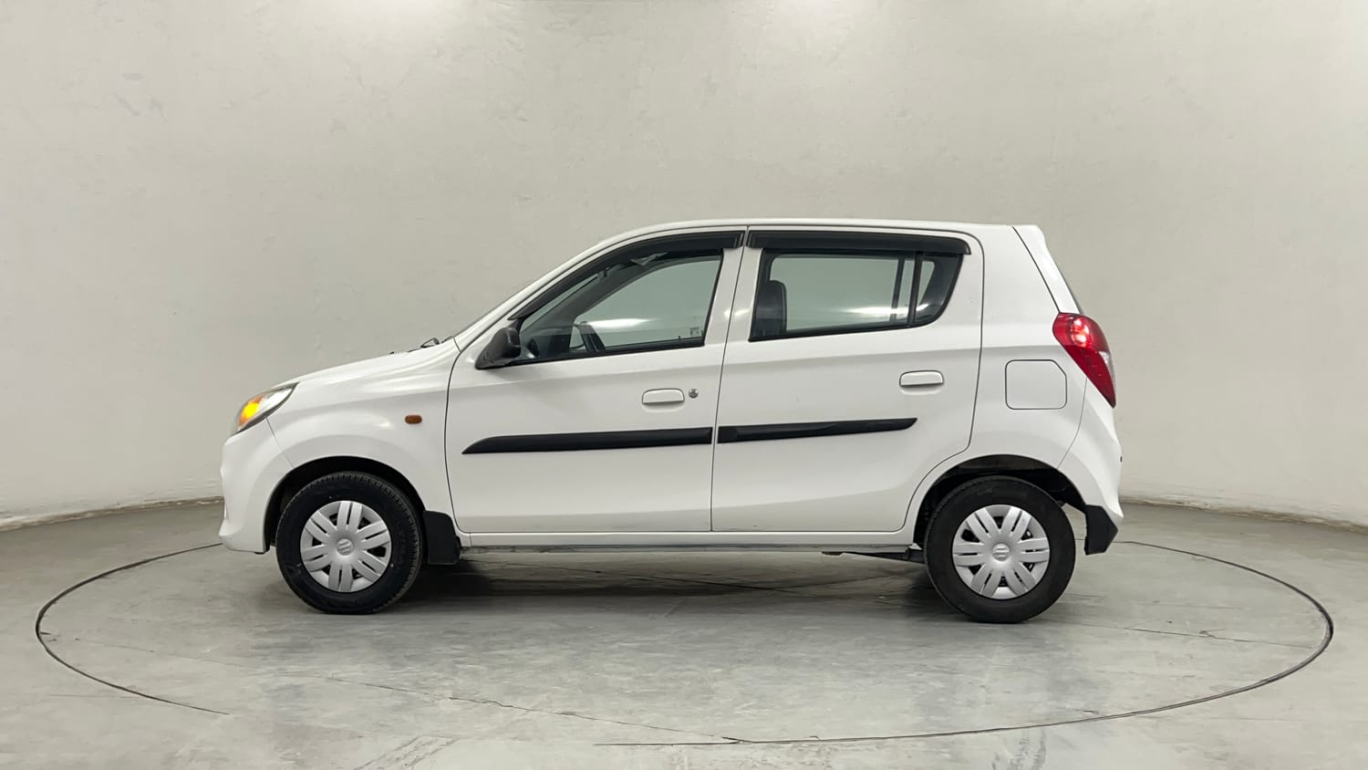 Used 2018 Maruti Suzuki Alto 800 LXi Petrol Manual exterior LEFT SIDE VIEW