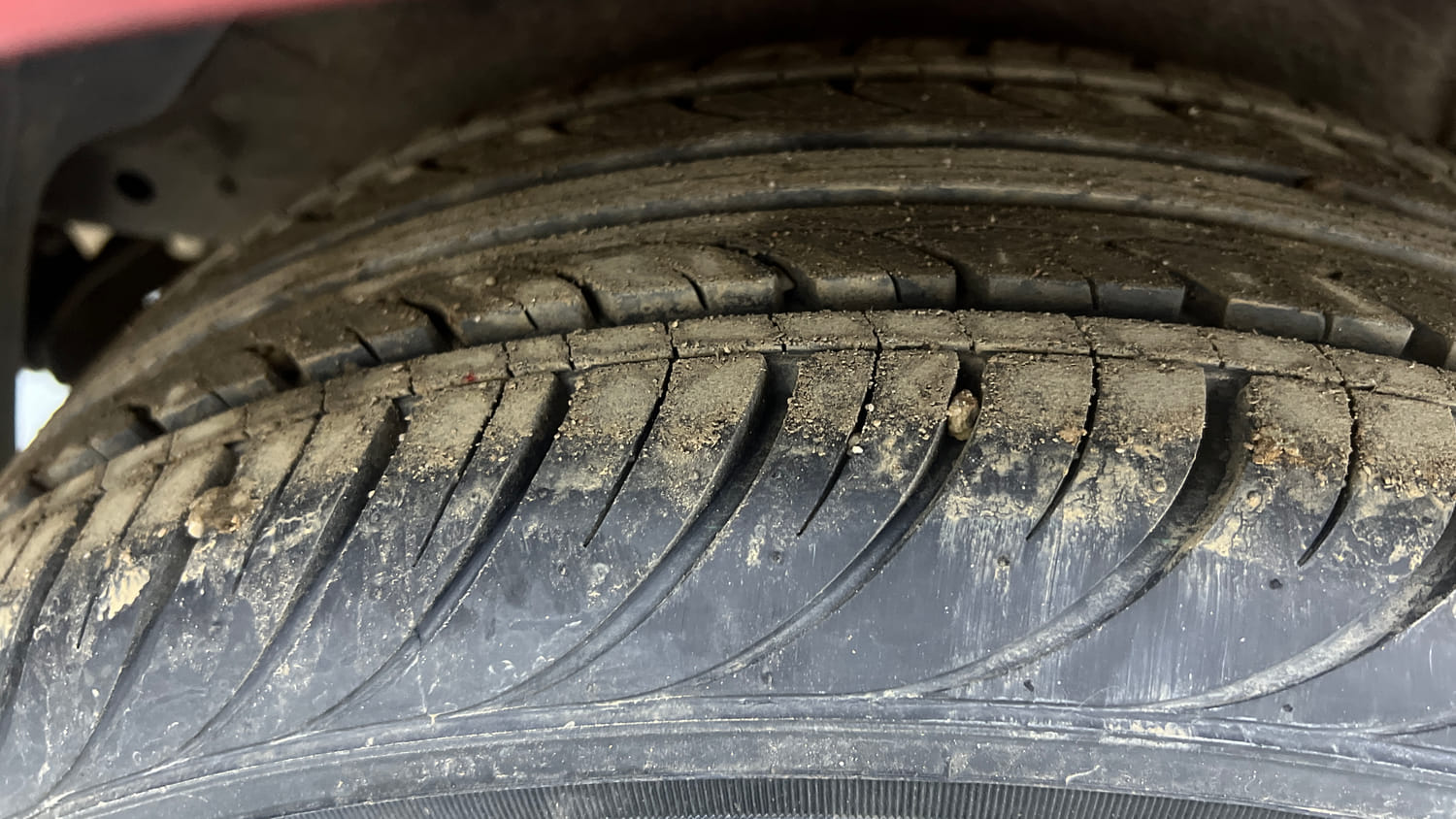 Used 2012 Hyundai i20 Sportz 1.2 Petrol Manual tyres RIGHT REAR TYRE TREAD VIEW