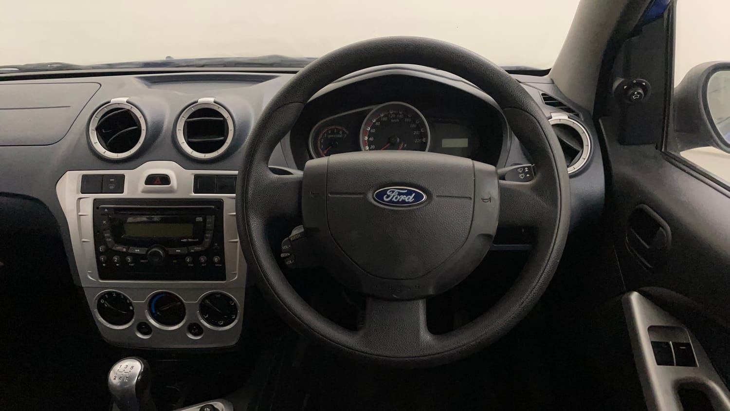 Used 2013 Ford Figo Duratec Petrol Titanium 1.2 Petrol Manual interior STEERING VIEW
