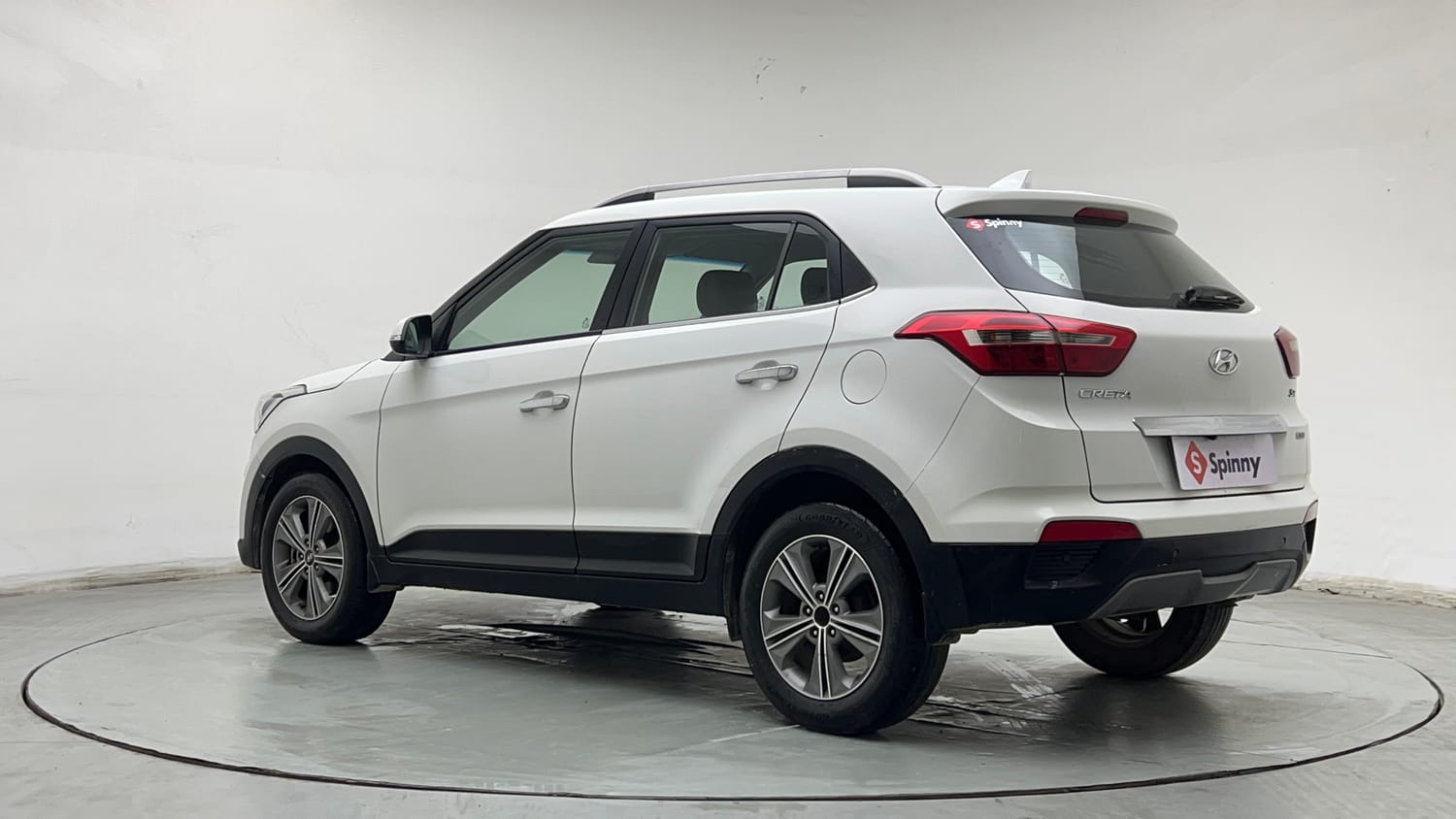 Used 2017 Hyundai Creta SX Plus 1.6 AT CRDI Diesel Automatic exterior LEFT REAR CORNER VIEW