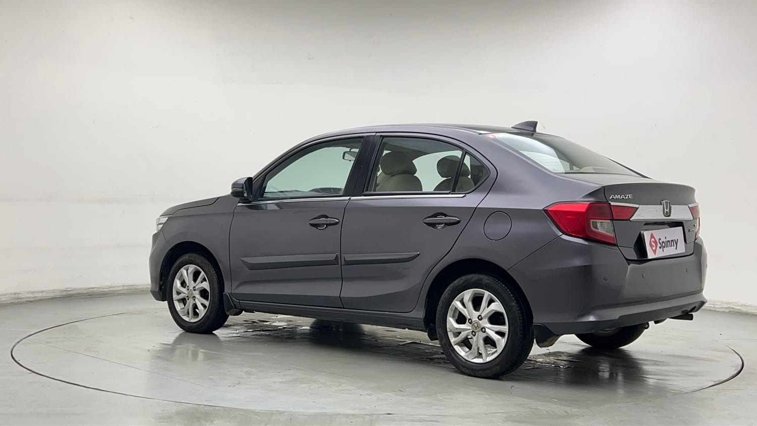 Used 2019 Honda Amaze 1.2 V MT Petrol Petrol Manual exterior LEFT REAR CORNER VIEW