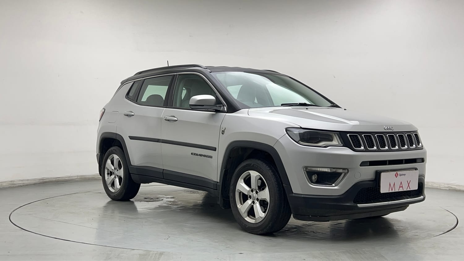 Used 2017 Jeep Compass Limited 1.4 Petrol AT Petrol Automatic exterior RIGHT FRONT CORNER VIEW