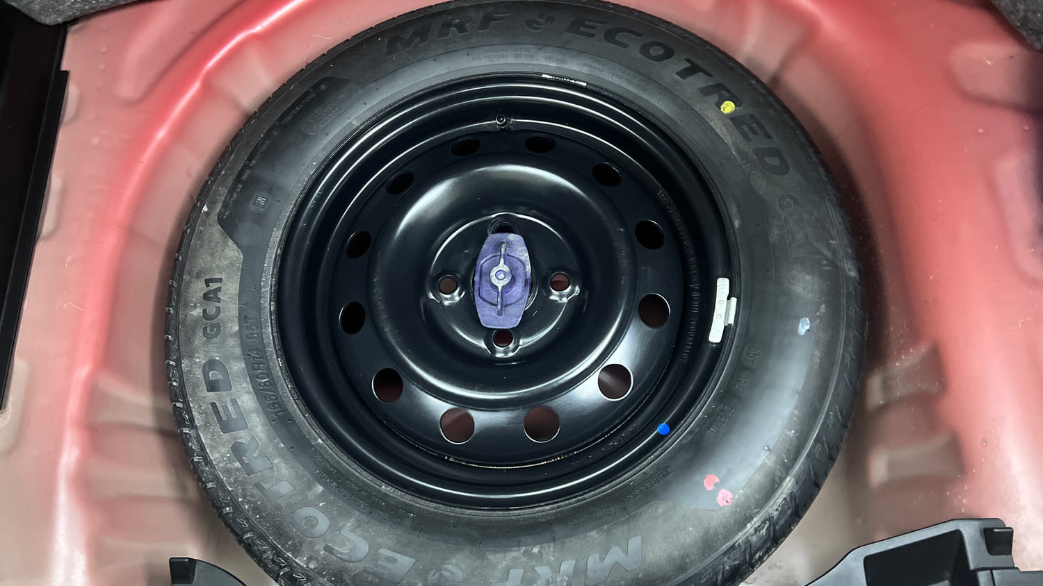 Used 2024 Maruti Suzuki Swift VXi Petrol Manual tyres SPARE TYRE VIEW