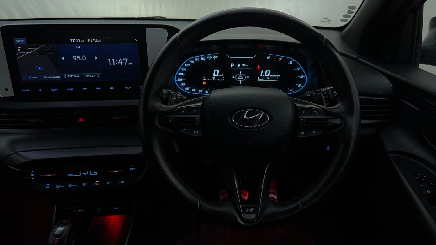Used 2022 Hyundai i20 N Line N8 1.0 Turbo DCT Dual Tone Petrol Automatic interior STEERING VIEW