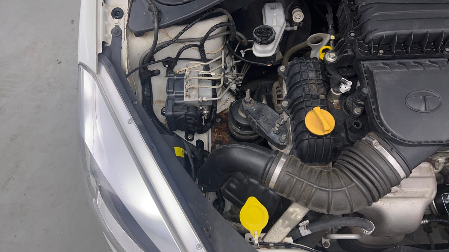 Used 2019 Tata Tiago Revotron XZ Petrol Manual engine ENGINE RIGHT SIDE VIEW