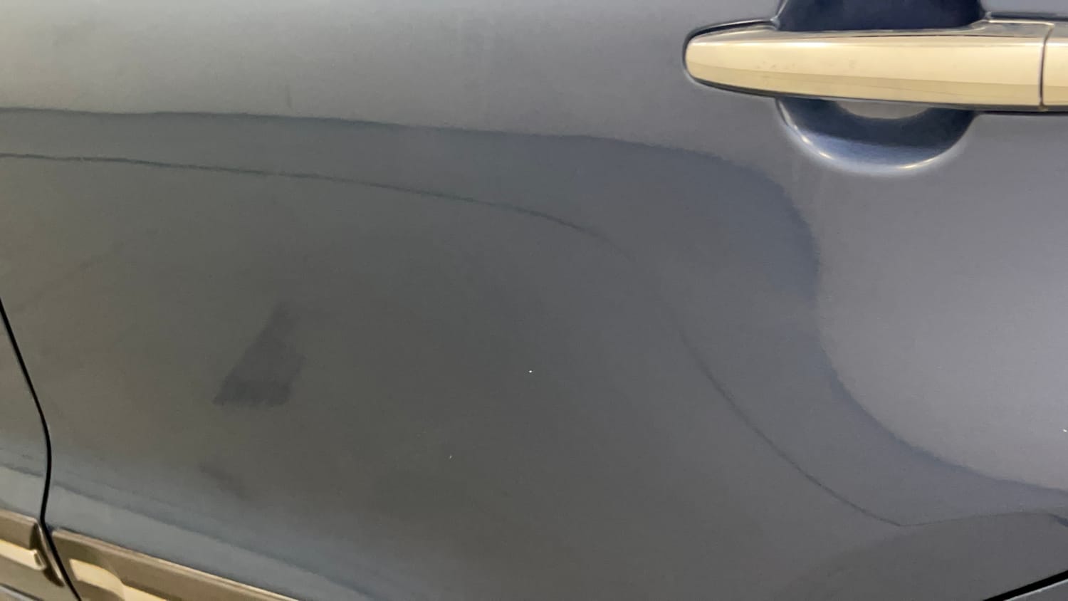 Used 2017 Maruti Suzuki Baleno Alpha 1.2 Petrol Manual dents MINOR SCRATCH
