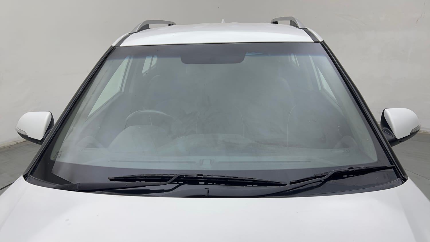 Used 2017 Hyundai Creta SX Plus 1.6 AT CRDI Diesel Automatic exterior FRONT WINDSHIELD VIEW