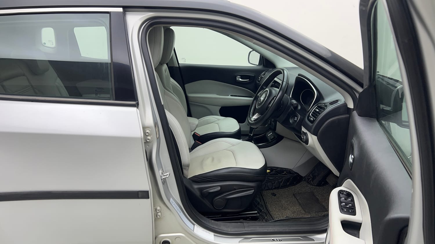 Used 2017 Jeep Compass Limited 1.4 Petrol AT Petrol Automatic interior RIGHT SIDE FRONT DOOR CABIN VIEW
