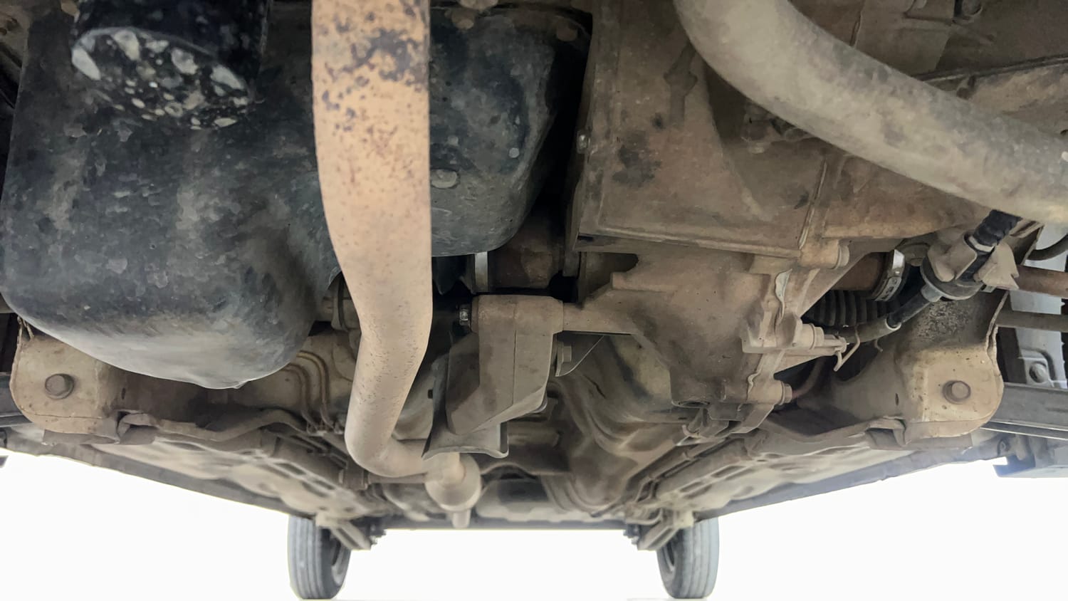 Used 2018 Maruti Suzuki Alto 800 LXi Petrol Manual extra FRONT LEFT UNDERBODY VIEW