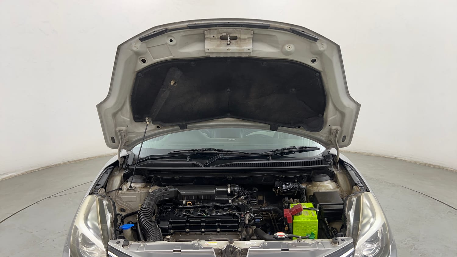 Used 2018 Maruti Suzuki Baleno Alpha 1.2 Petrol Manual engine ENGINE & BONNET OPEN FRONT VIEW