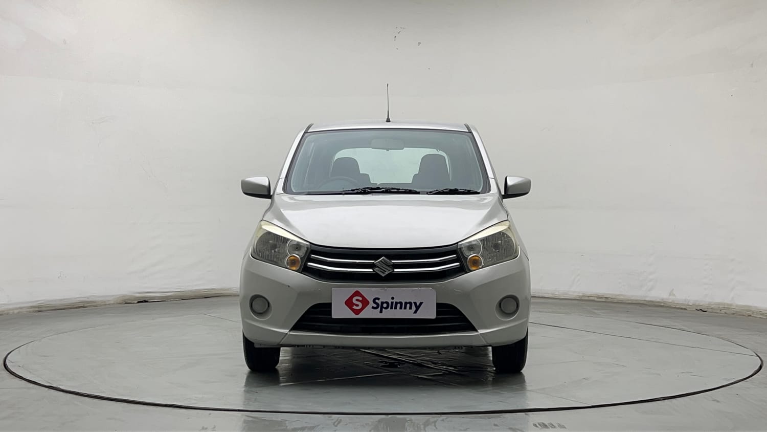 Used 2014 Maruti Suzuki Celerio VXi AMT Petrol Automatic exterior FRONT VIEW