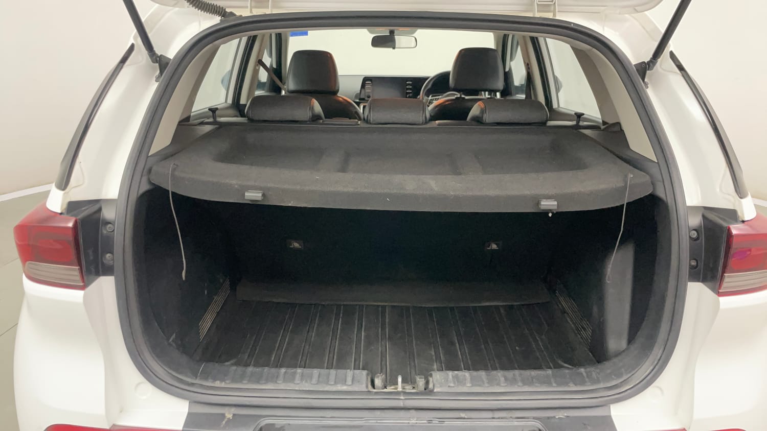 Used 2023 Kia Sonet HTK Plus 1.2 Petrol Manual interior DICKY INSIDE VIEW