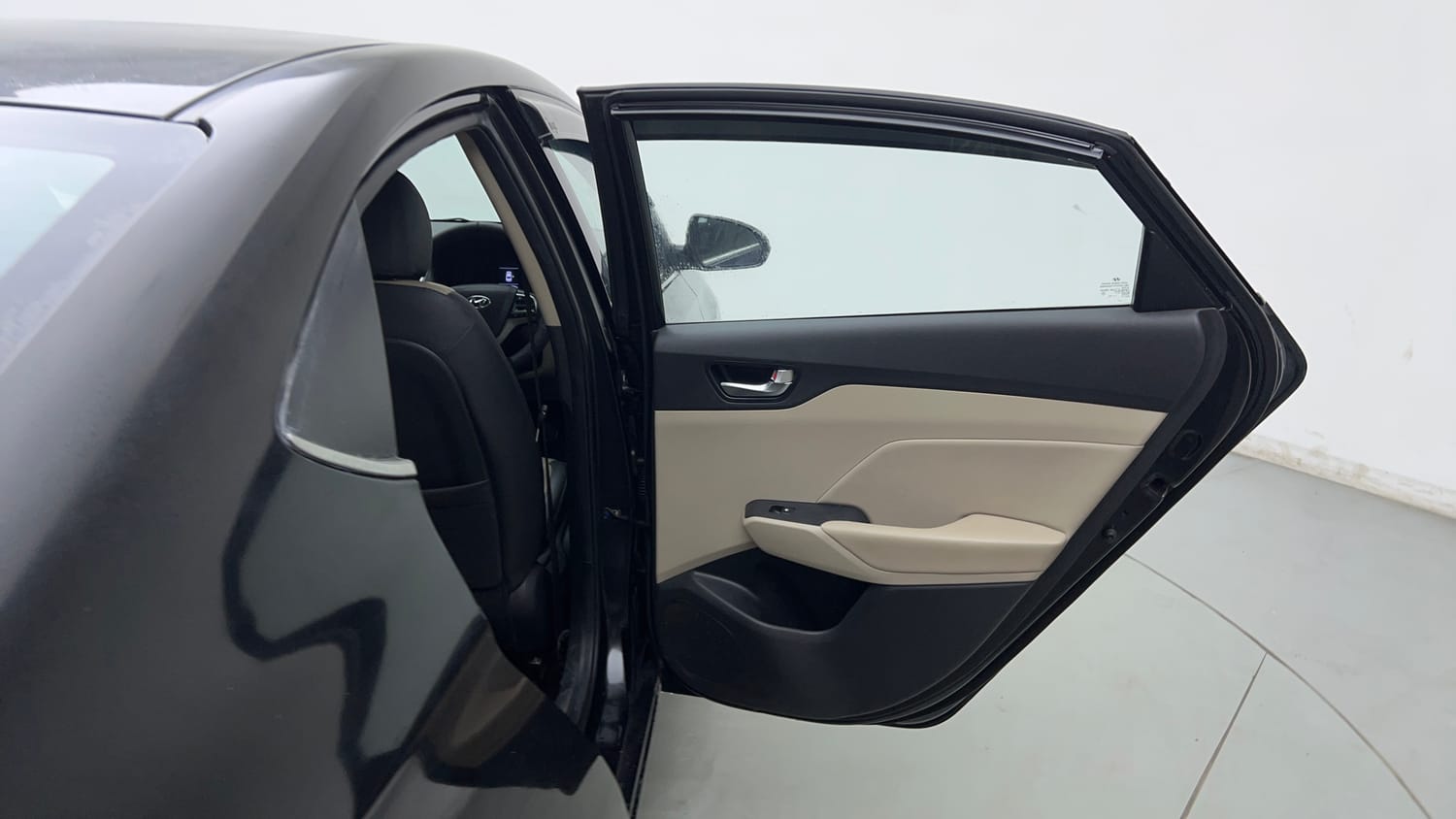 Used 2019 Hyundai Verna SX (O)1.6 VTVT Petrol Manual interior RIGHT REAR DOOR OPEN VIEW