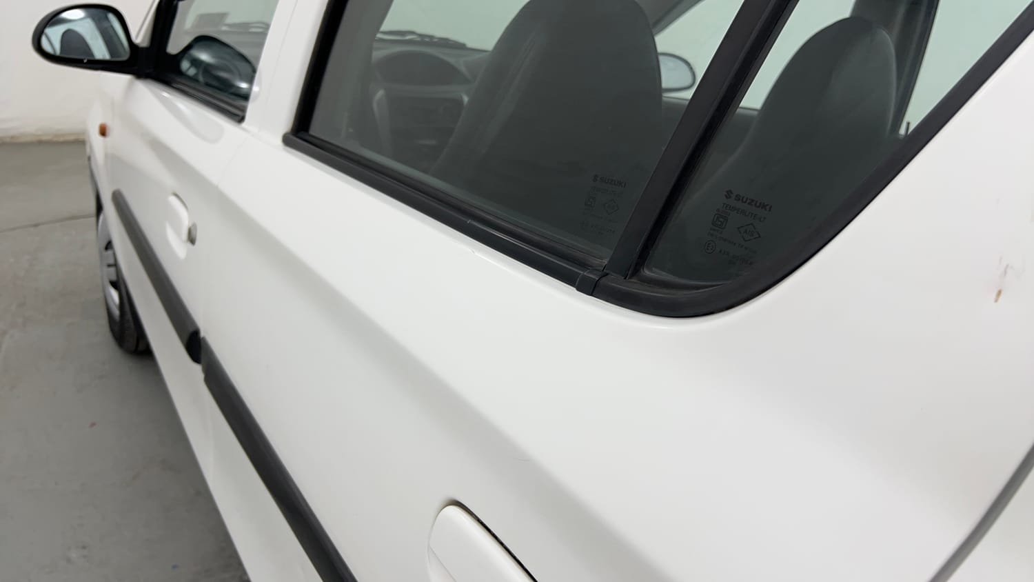 Used 2018 Maruti Suzuki Alto 800 LXi Petrol Manual dents MINOR DENT