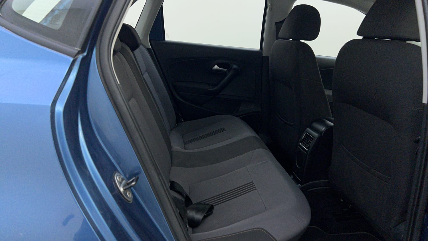 Used 2017 Volkswagen Polo Highline1.2L (P) Petrol Manual interior RIGHT SIDE REAR DOOR CABIN VIEW