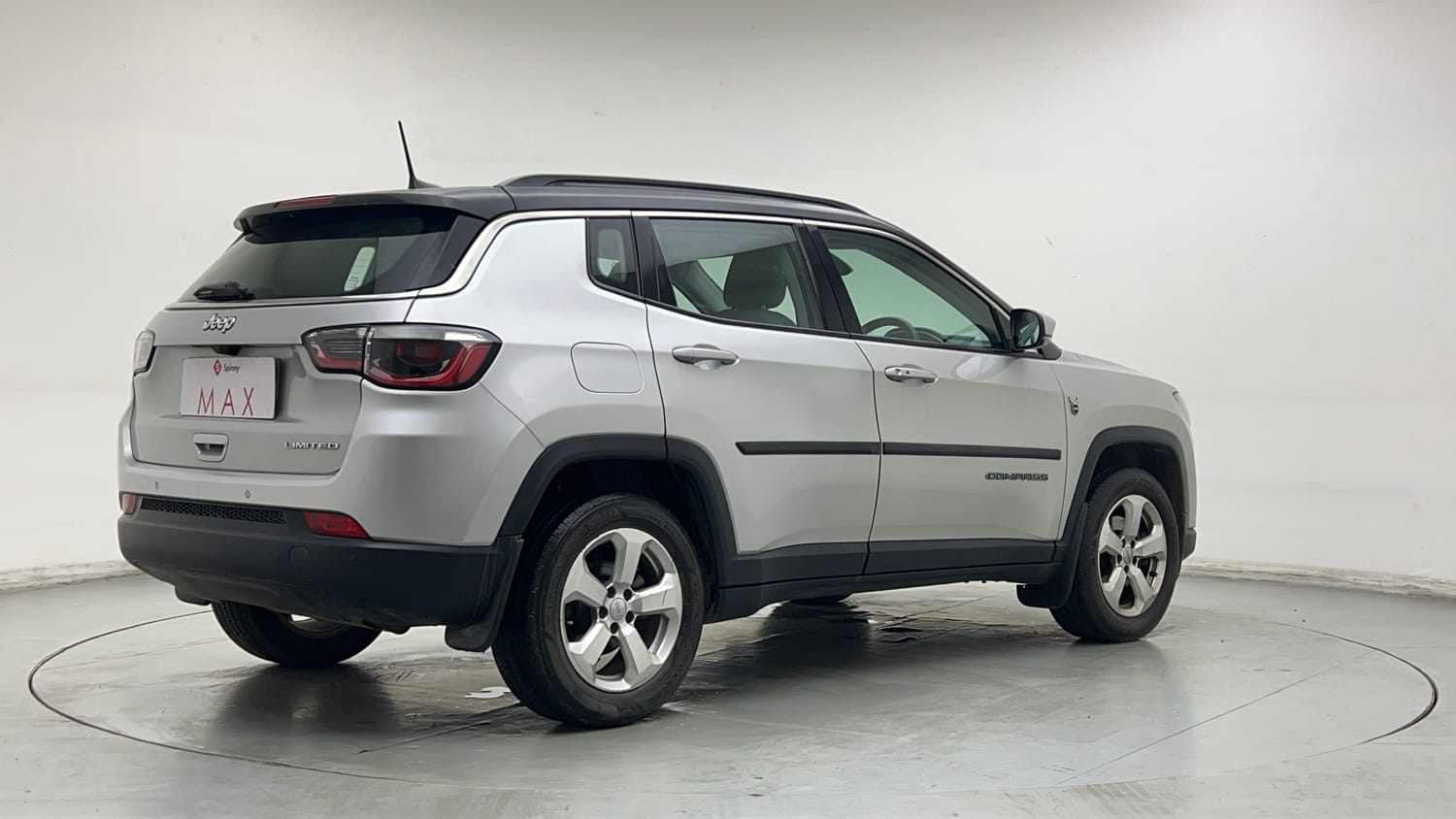 Used 2017 Jeep Compass Limited 1.4 Petrol AT Petrol Automatic exterior RIGHT REAR CORNER VIEW