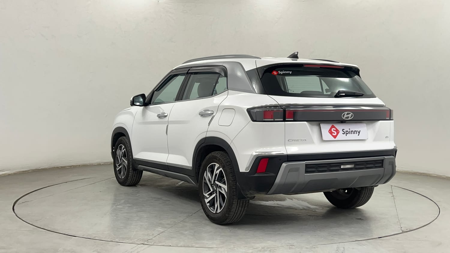 Used 2024 Hyundai Creta 1.5 MPi Petrol IVT SX(O) Petrol Automatic exterior LEFT REAR CORNER VIEW