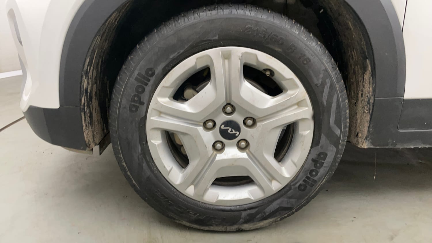 Used 2023 Kia Sonet HTK Plus 1.2 Petrol Manual tyres LEFT FRONT TYRE RIM VIEW