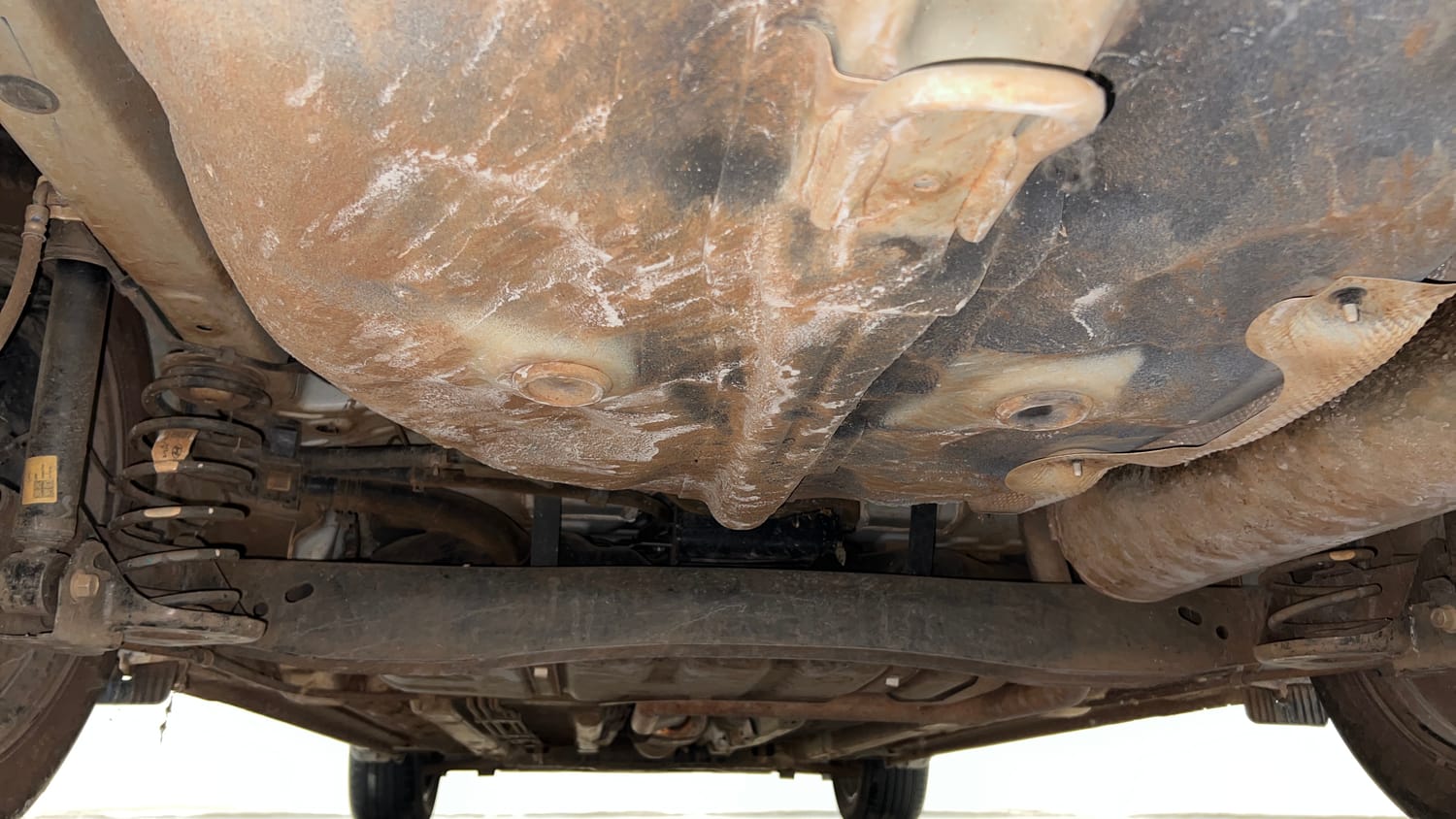 Used 2024 Hyundai Verna SX (O)1.5 Petrol MT Petrol Manual extra REAR UNDERBODY VIEW (TAKEN FROM REAR)